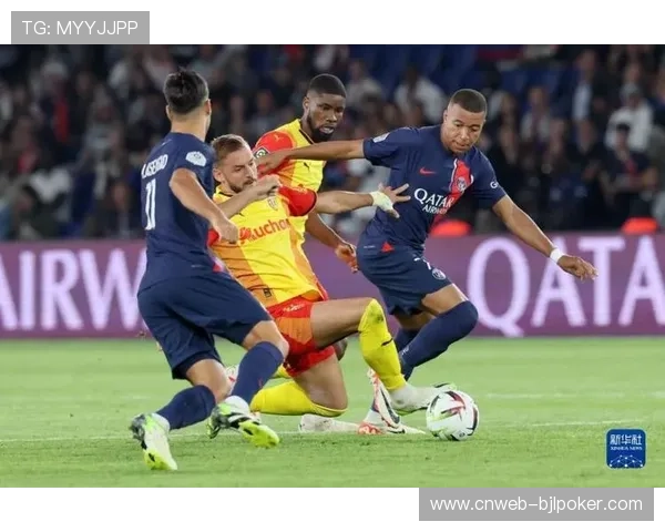 斯特拉斯堡主场迎战巴黎圣日耳曼，姆巴佩率队挑战“主场龙”防线